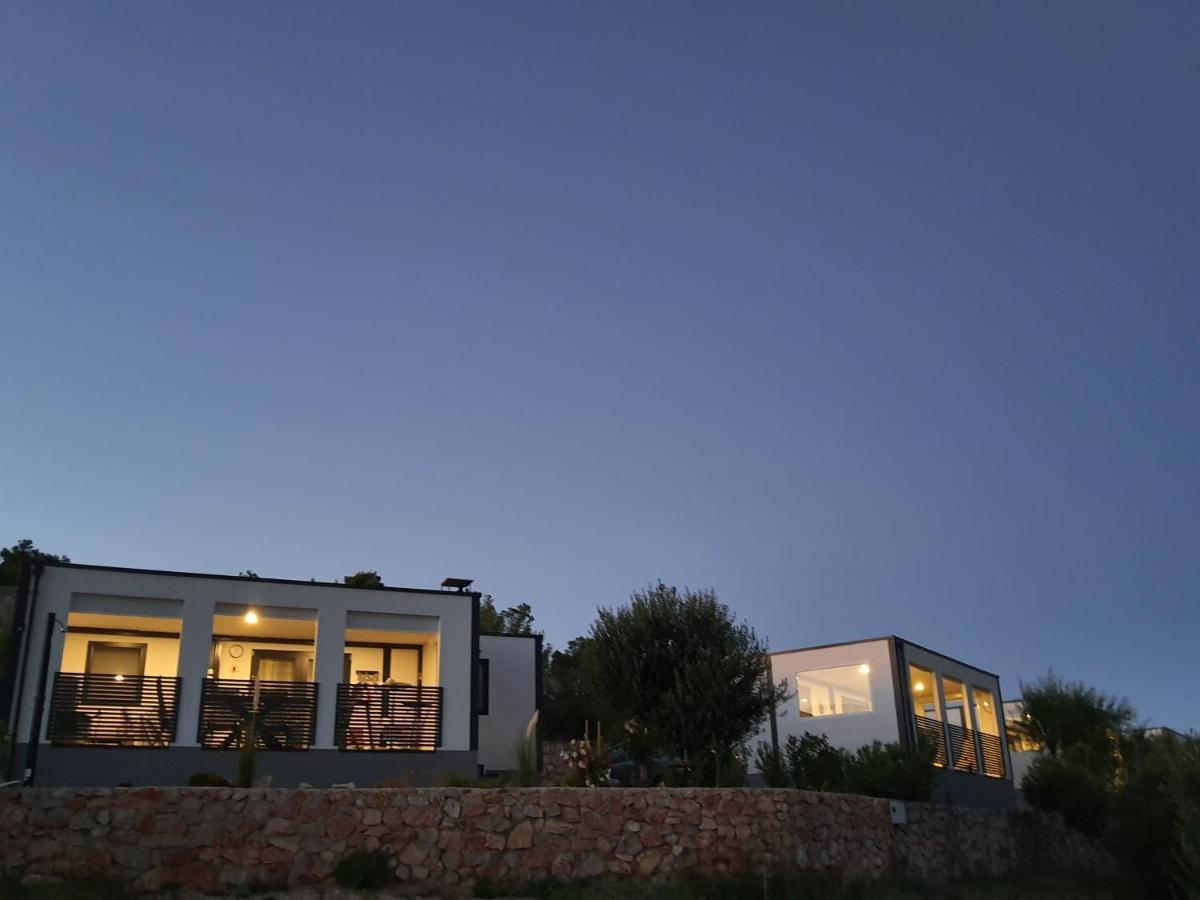 Mobile Home Tina Tisno Εξωτερικό φωτογραφία