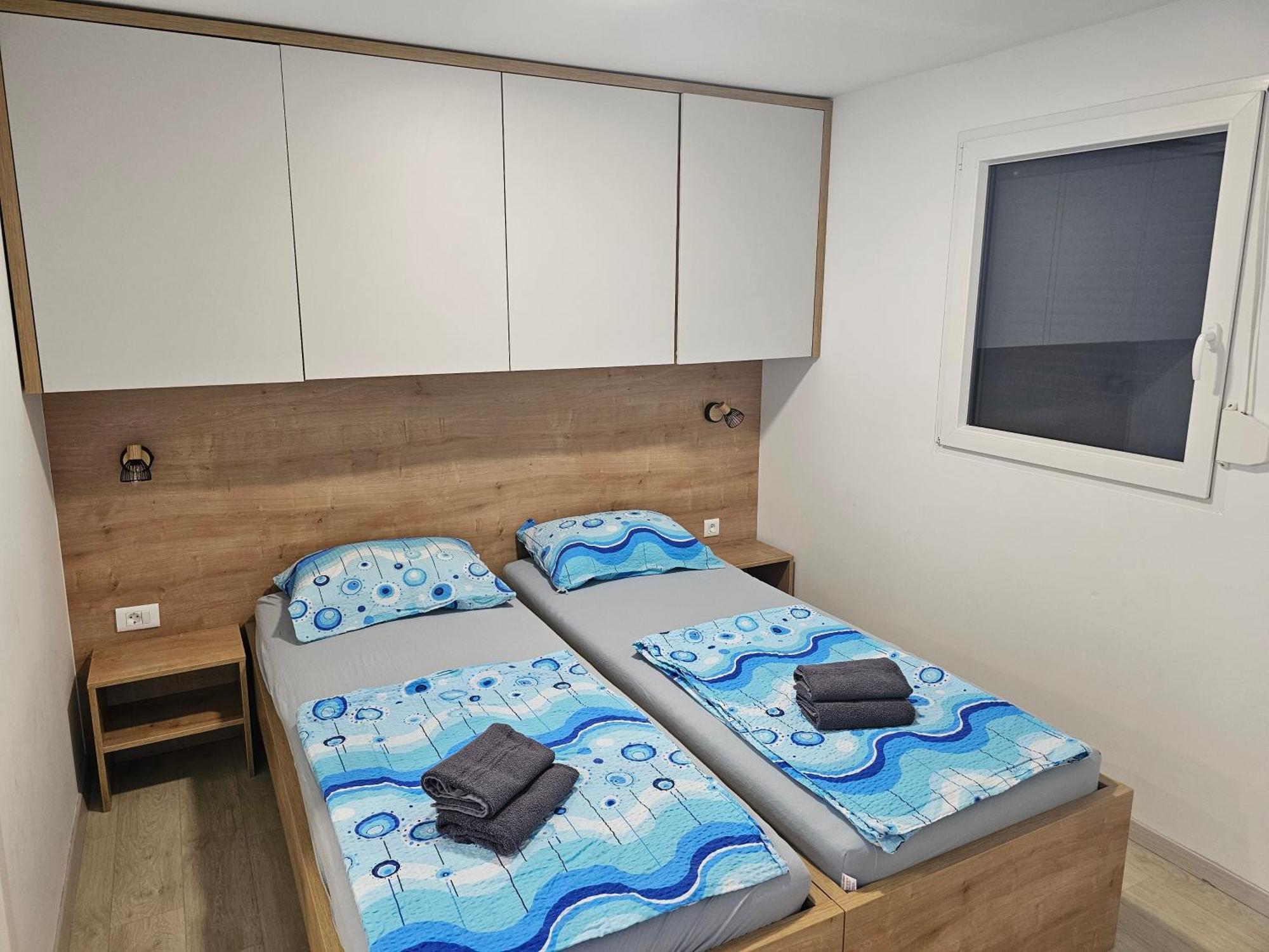 Mobile Home Tina Tisno Εξωτερικό φωτογραφία