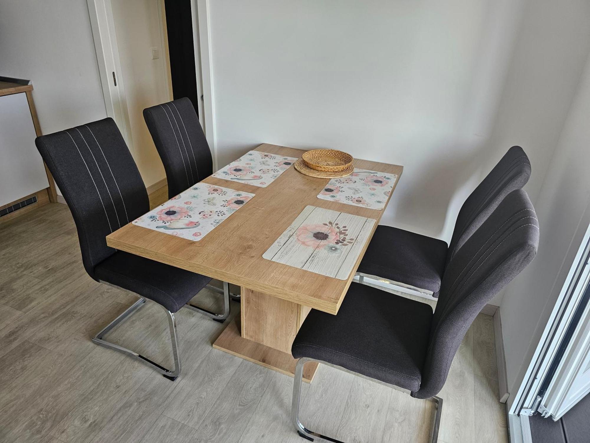 Mobile Home Tina Tisno Εξωτερικό φωτογραφία