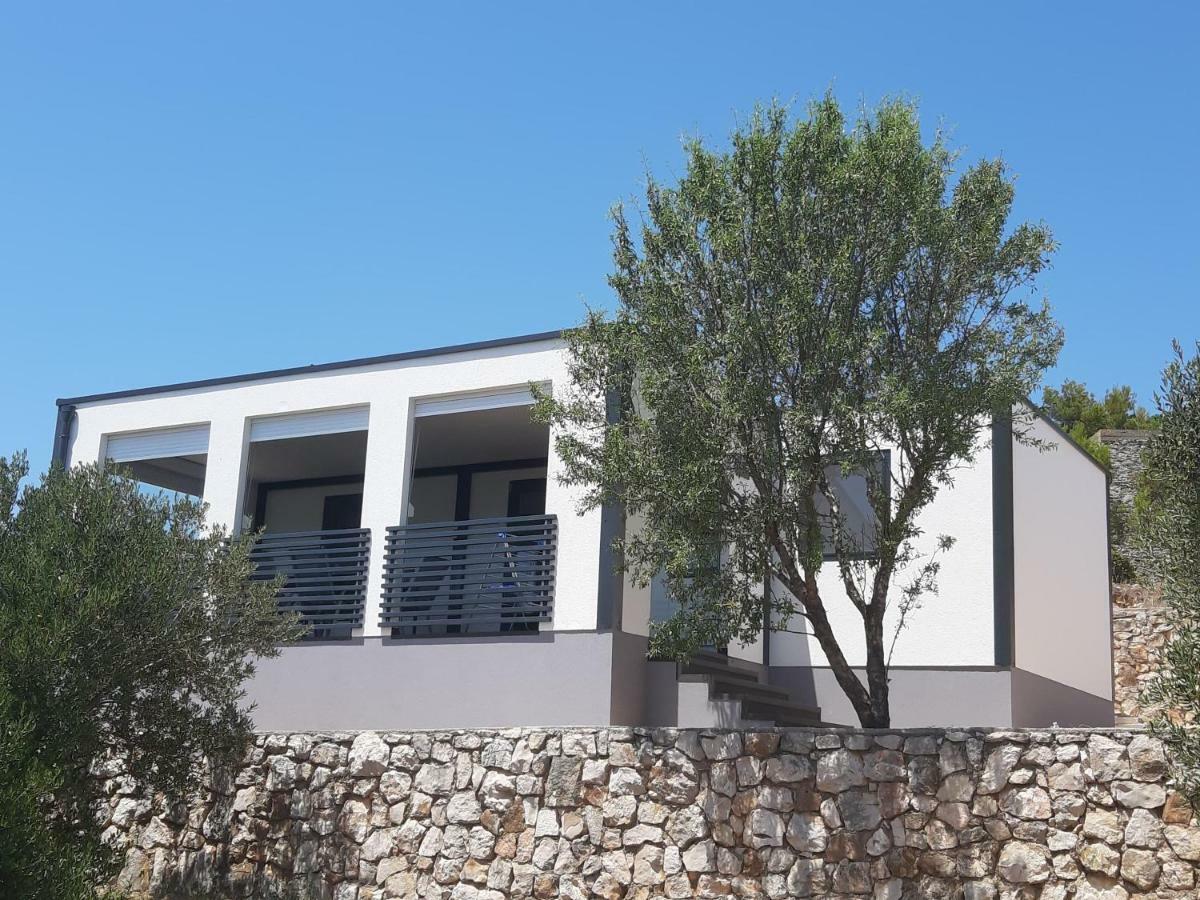Mobile Home Tina Tisno Εξωτερικό φωτογραφία