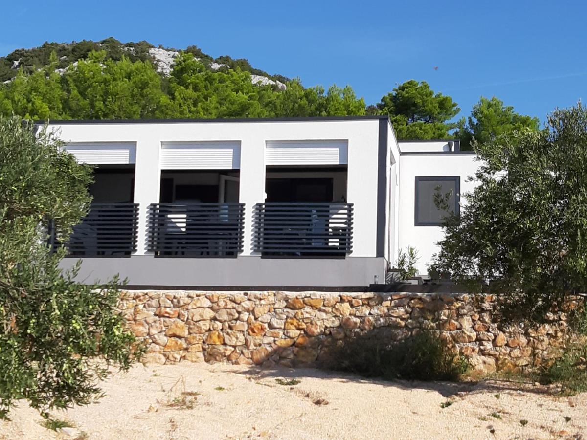 Mobile Home Tina Tisno Εξωτερικό φωτογραφία